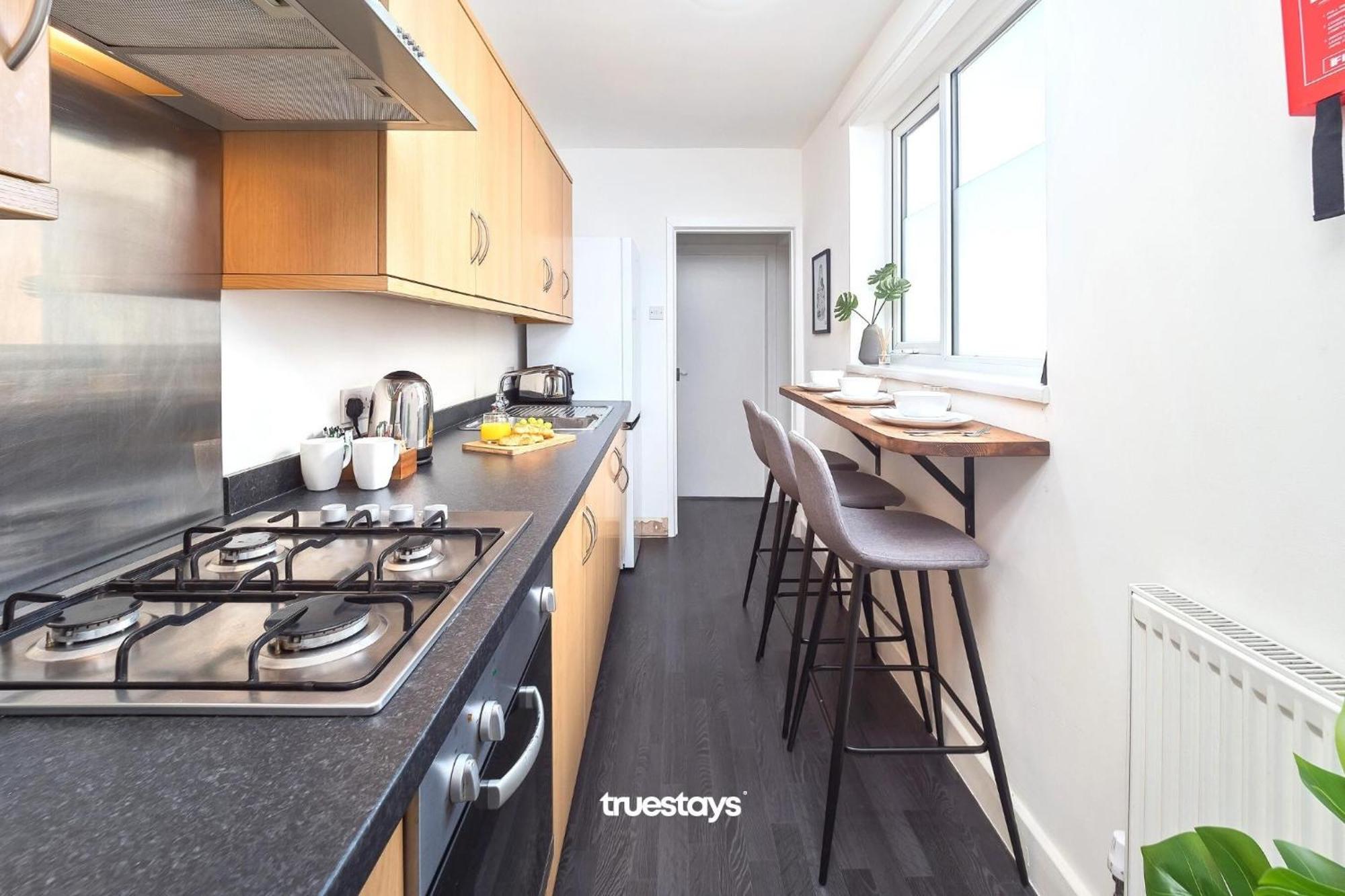 Penkhull House By Truestays - 4 Bedroom House In Stoke-On-Trent Buitenkant foto