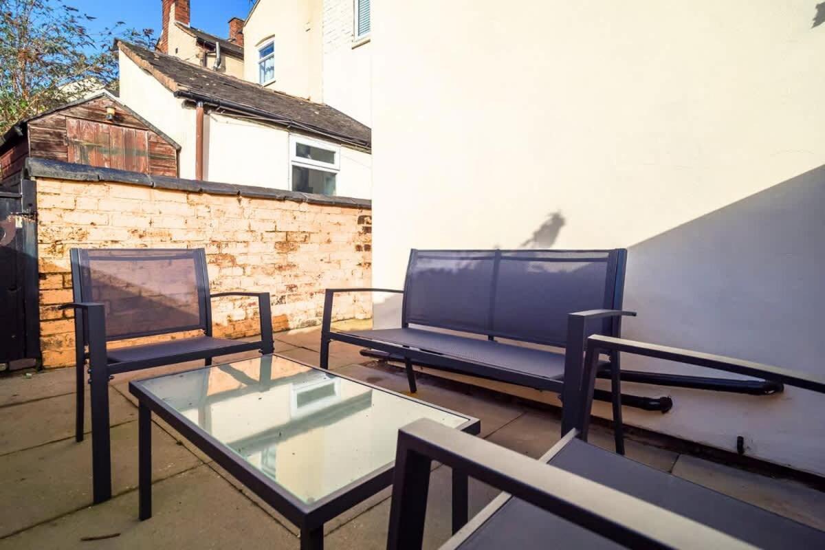 Penkhull House By Truestays - 4 Bedroom House In Stoke-On-Trent Buitenkant foto