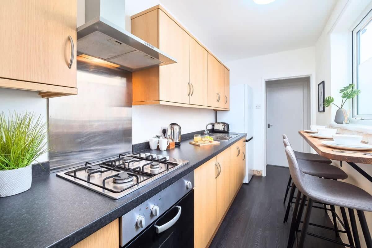 Penkhull House By Truestays - 4 Bedroom House In Stoke-On-Trent Buitenkant foto