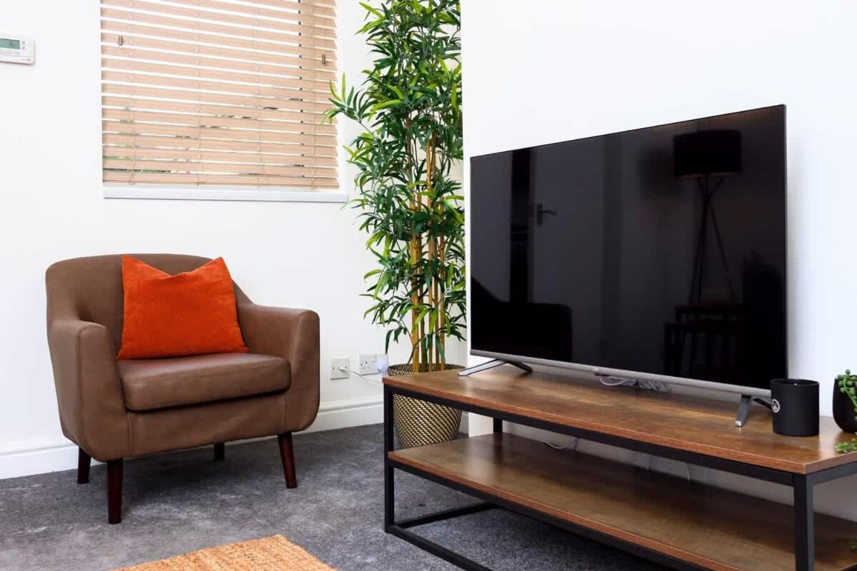 Penkhull House By Truestays - 4 Bedroom House In Stoke-On-Trent Buitenkant foto